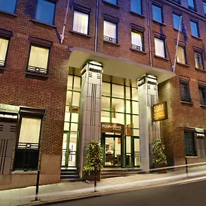 Centre Louise Ξενοδοχείο